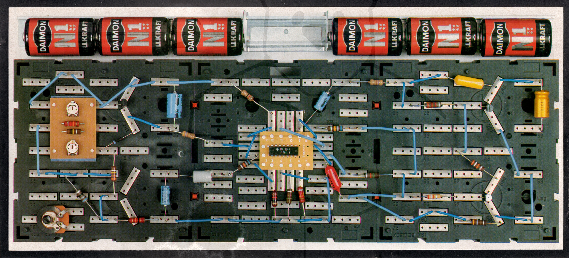 Kosmos Elektronik Labor E200 - Übersicht Vorderseite
